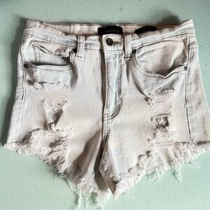 Kendall and Kylie the icon short